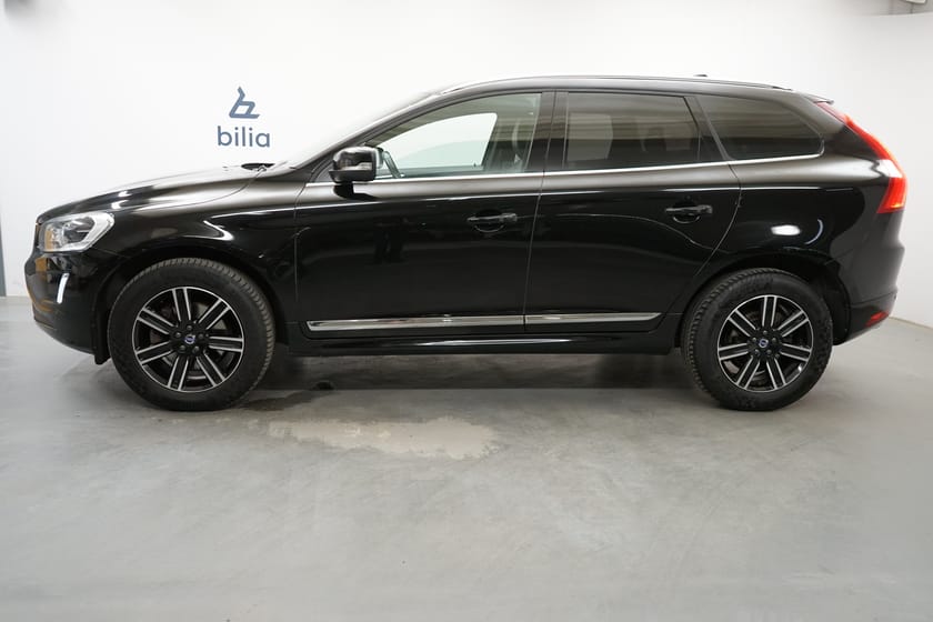 Bild 2 av Volvo XC60 D4 AWD Classic Summum, Förarstol elmanövrerad, Dragkrok