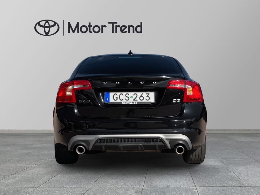 Bild 4 av Volvo S60 D3 Geartronic R-Design Drag Vinterhjul