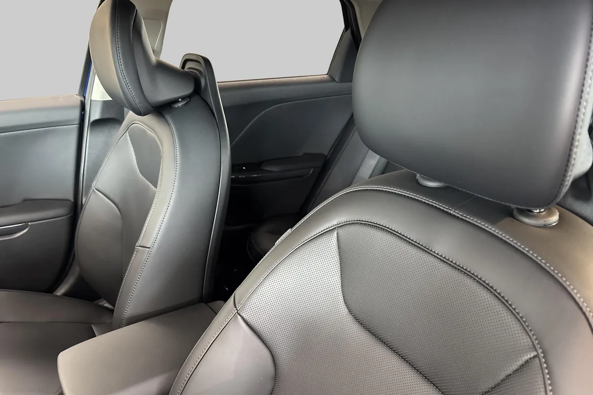 picture of a car
