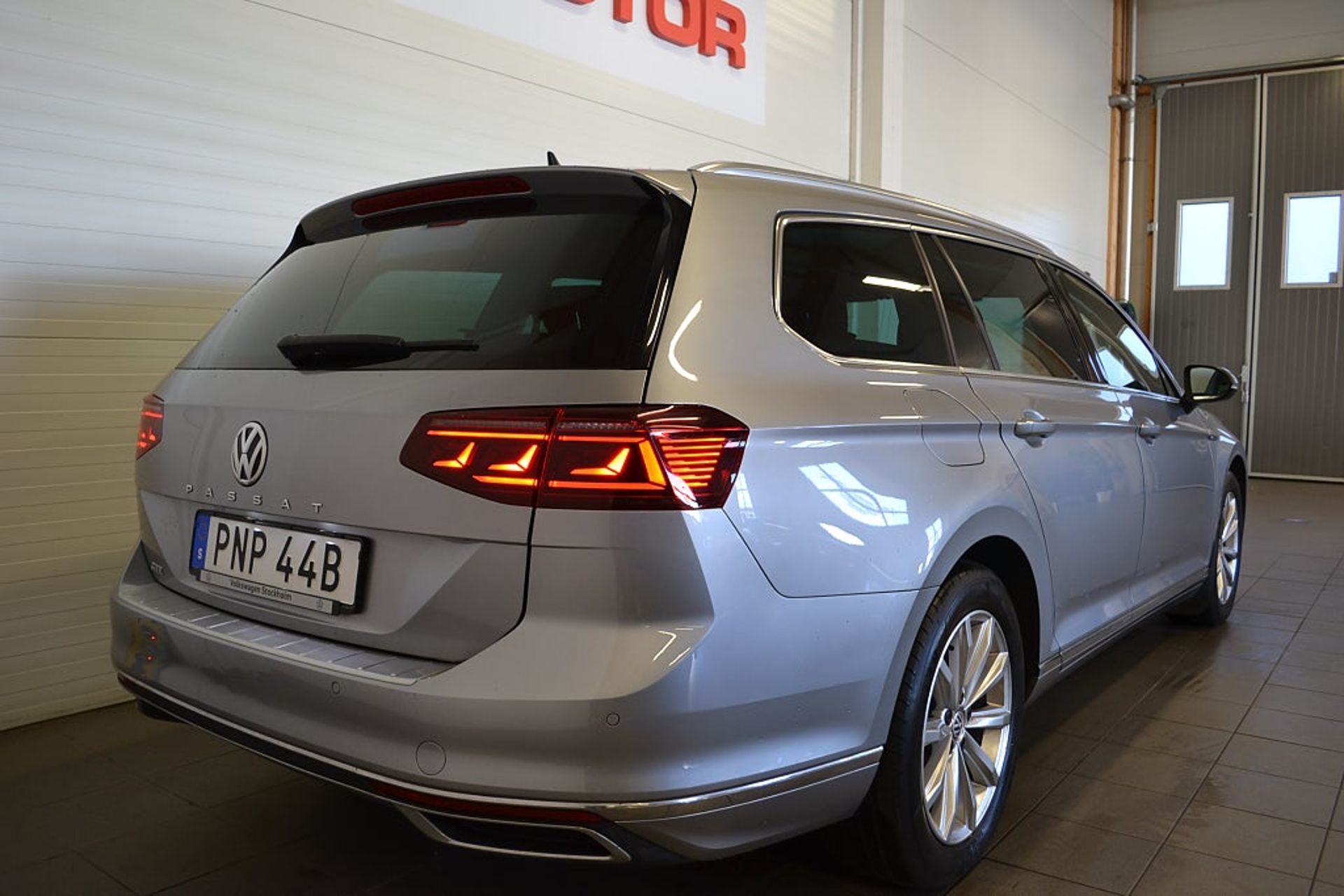 Volkswagen Passat 2020, bild 6/10