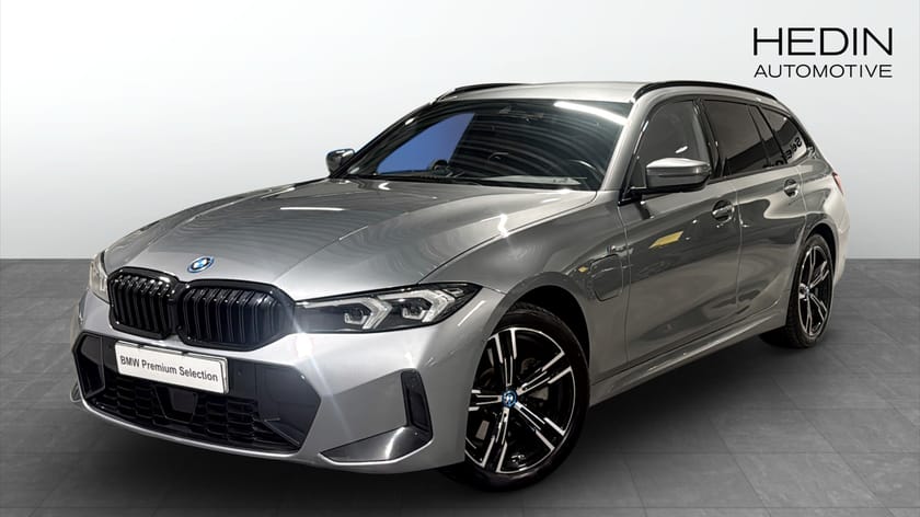 Bild 1 av BMW 330e xDrive Touring M-sport Phev 292hk