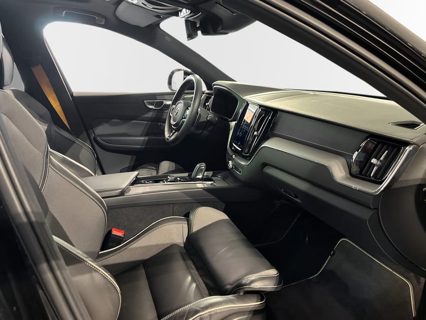 Bild 5 av Volvo XC60 Recharge T8 Polestar Engineered T