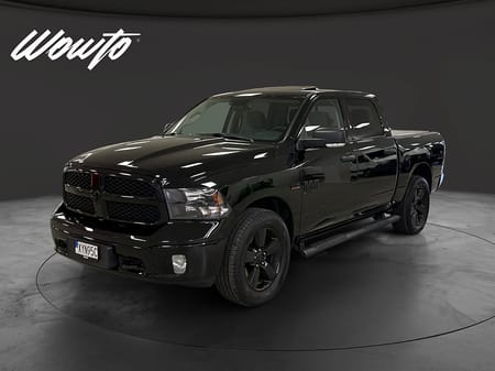 RAM 1500 Crew Cab Dodge Classic 5.7 395HK /Alpine /Lock/Moms