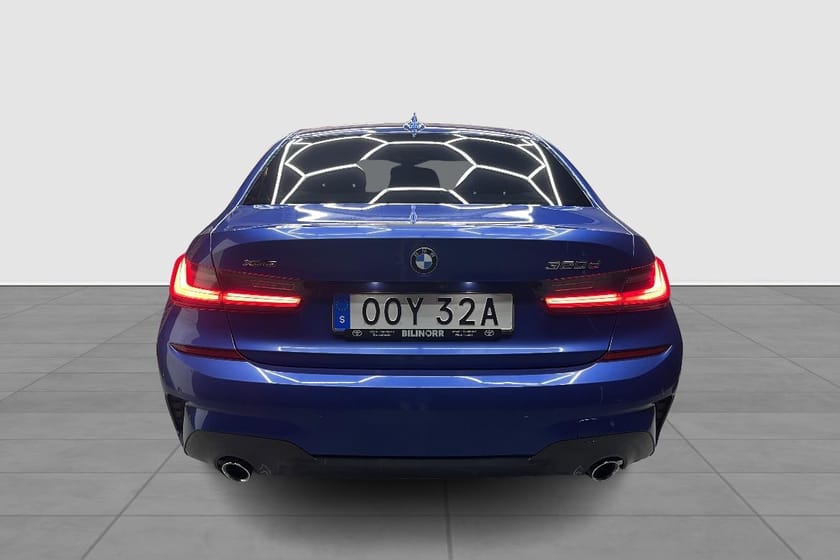 Bild 3 av BMW 320d xDrive Sedan M-SPORT DRAG V-HJUL