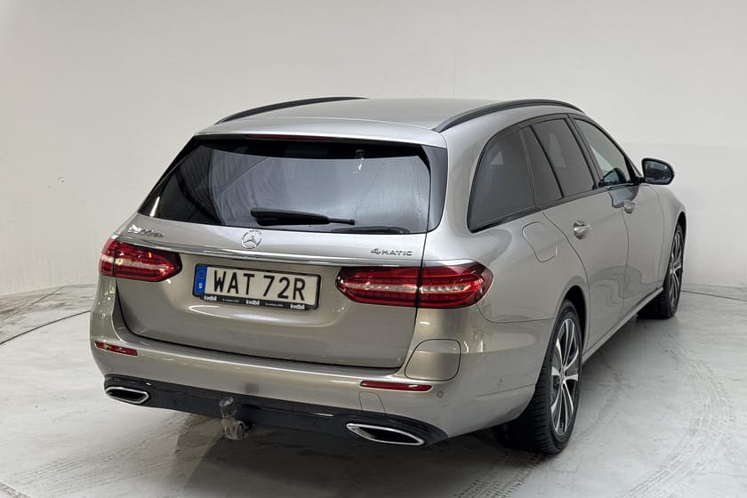 Bild 3 av Mercedes-Benz E 300 T de 4MATIC Kombi (306hk) Avantgarde Night