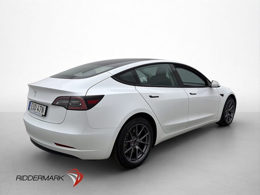 Bild 5 av Tesla Model 3 Standard Range Plus 325hk Kamera Pano Svensksåld