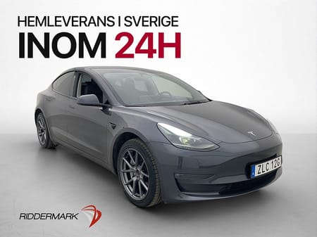 Tesla Model 3 Long Range AWD Autopilot Dragkrok Svensksåld