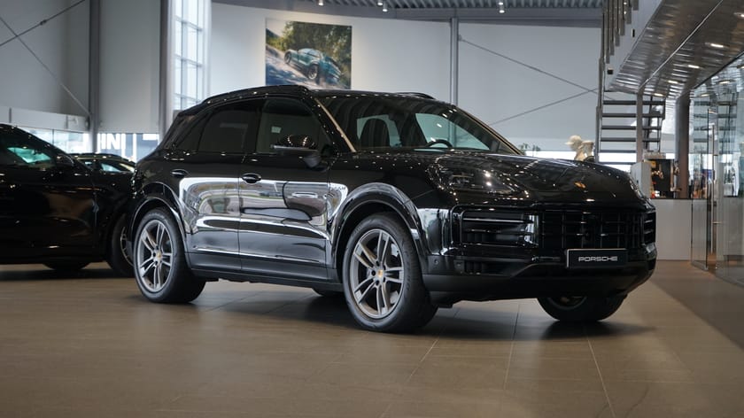 Bild 1 av Porsche Cayenne E-Hybrid 
