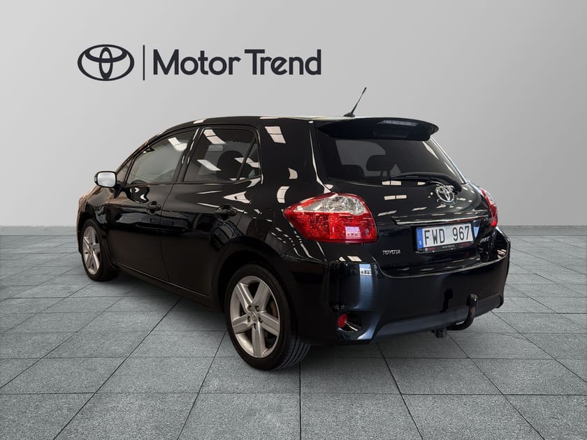 Bild 2 av Toyota Auris s+v hjul