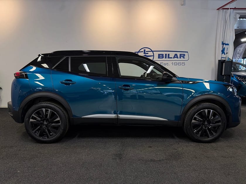 Bild 2 av Peugeot 2008 Hybrid 145 1.2 145hk GT | Vinterhjul | GPS | Kamera | DEMO