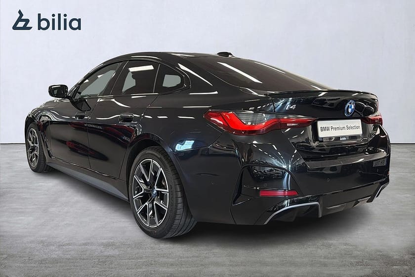 Bild 2 av BMW i4 M50 xDrive Gran Coupé M-sport |Drag|HiFi| Stol m minne