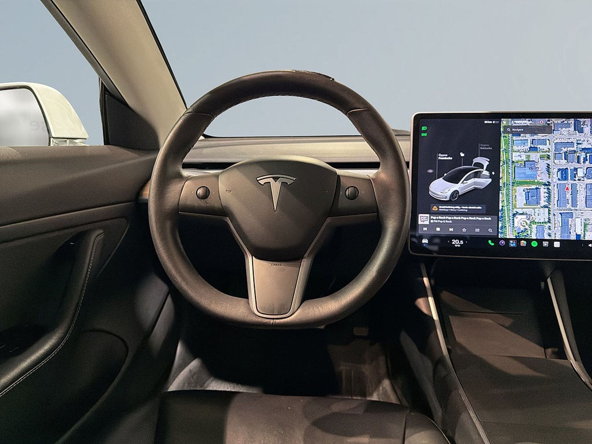 Tesla Model 3 Standard Range Plus 2020, bild 9/10