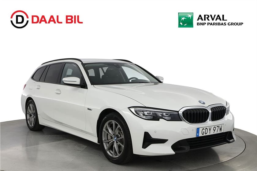 Bild 3 av BMW 330e xDrive Touring 12 kWh 292HK PRIVAT/FÖRETAGSLEASING