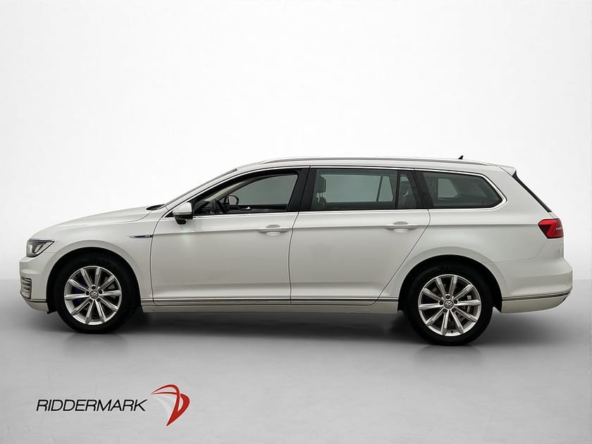 Bild 2 av Volkswagen Passat Variant GTE 1.4 TSI 218hk Värm Kamera Drag CarPlay