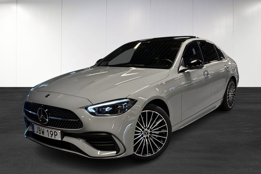 Bild 1 av Mercedes-Benz C 300 e SEDAN  | AMG | Burmester | Advanced Edition | 360 | Pano | Nightpaket |