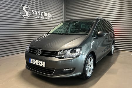 Volkswagen Sharan 2.0 TDI 7-sits Pano El-dörrar Kamera Värmare Drag