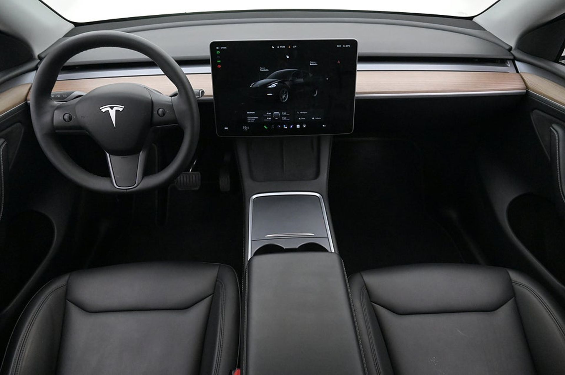 Tesla Model Y Long Range AWD Autopilot 2023, photo 6/10