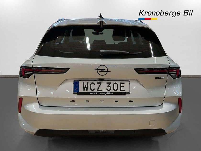 Bild 5 av Opel Astra Sports Tourer Hybrid 145 145hk 1.2 Turbo Automat