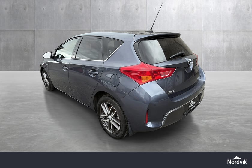 Bilde 3 av Toyota Auris Hybrid 