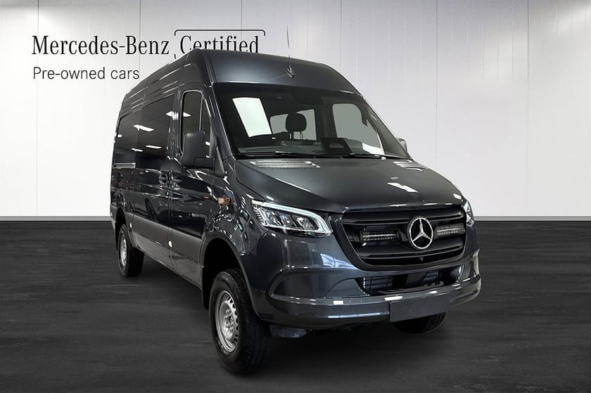 Bild 2 av Mercedes-Benz Sprinter 319 CDI 4x4 Panel Van