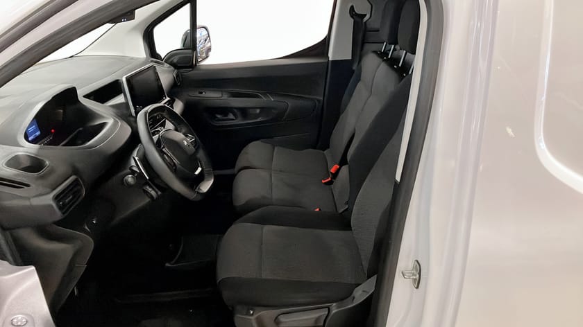 Bild 5 av Peugeot Partner Utökad Last 1.5 BlueHDi 130hk aut drag