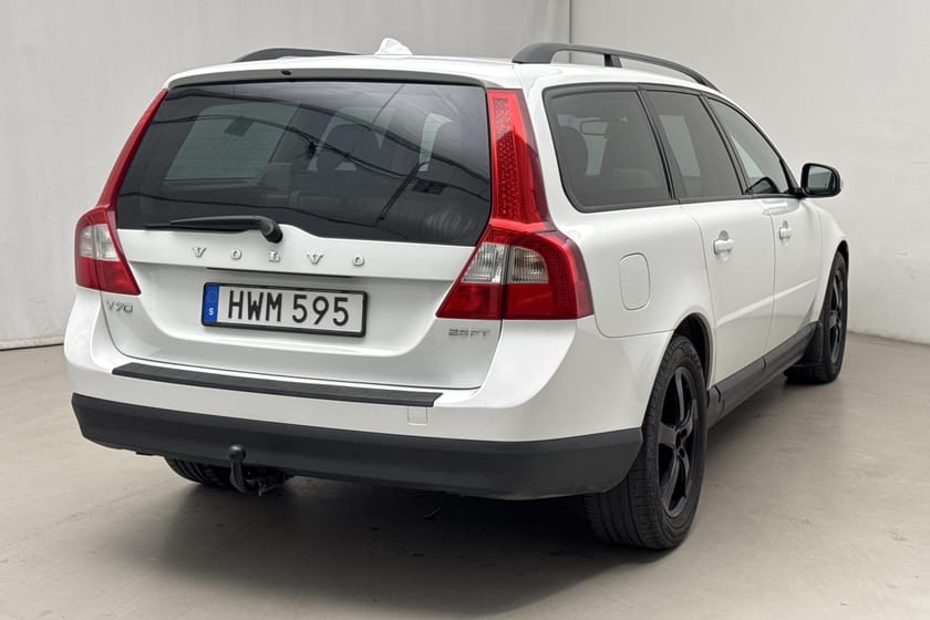 Bild 3 av Volvo V70 II 2.5FT (200hk) Kinetic Drag