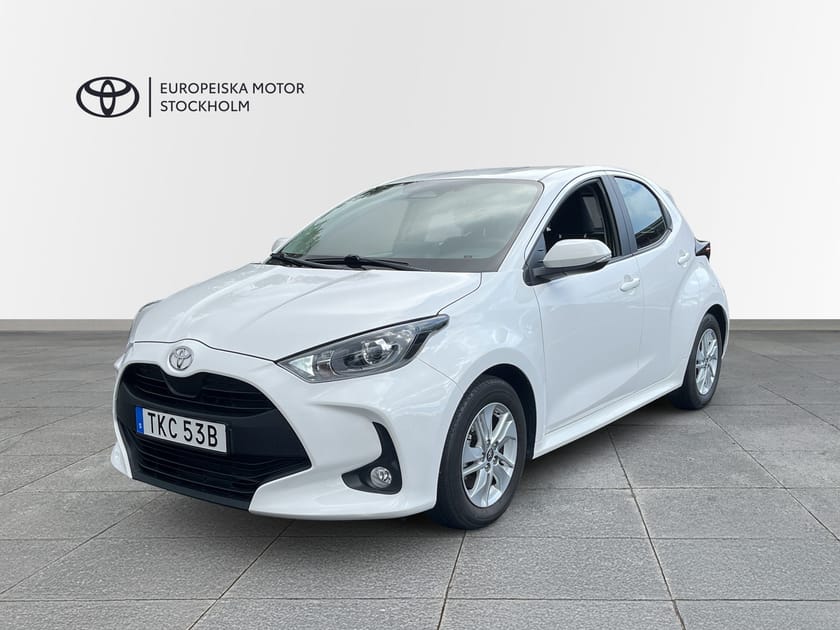 Bild 1 av Toyota Yaris Hybrid 115 Active Komfortpaket Vinterhjul