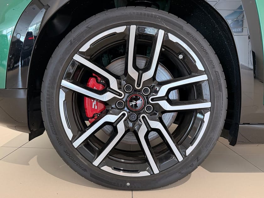 Bild 3 av MINI John Cooper Works Aceman Works, Harman Kardon, Panorama