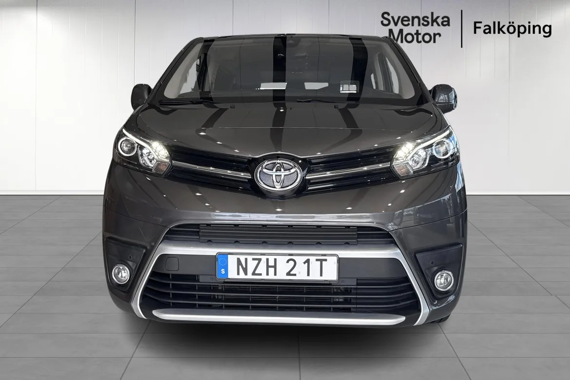 picture of a car