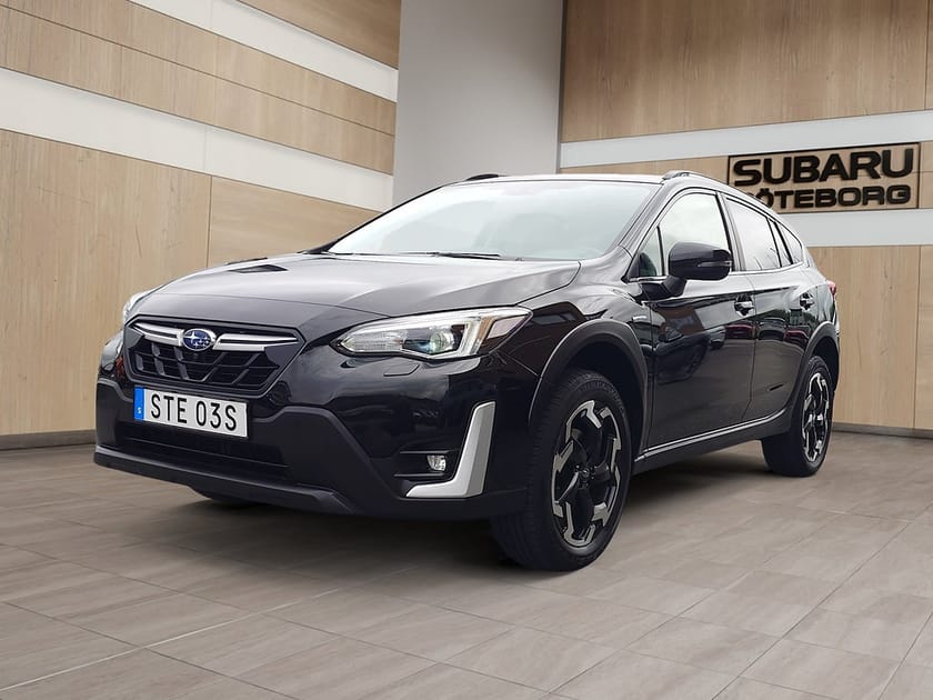 Bild 1 av Subaru XV e-Boxer XFuel 2.0i Aut Summit (150hk) *Dragkrok, Årsskatt 1 086kr*