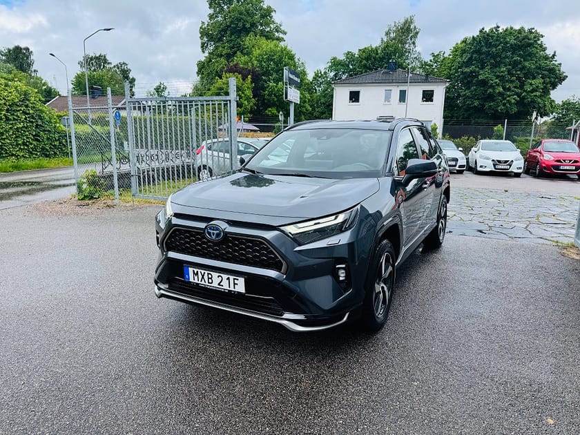 Bild 2 av Toyota RAV4 Plug-in Hybrid 306HK AWD X-EDITION JBL / DRAG
