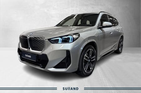 BMW iX1 xDrive30
