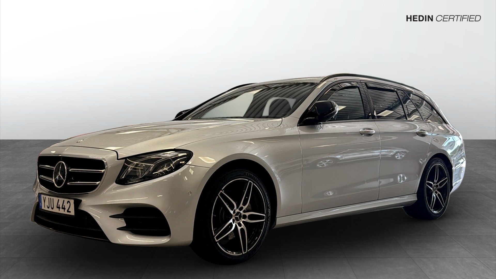Mercedes-Benz E