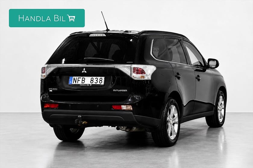 Bild 5 av Mitsubishi Outlander 2.2 4WD Aut Comfort Drag M-Värm Ledramp Nybes 150hk