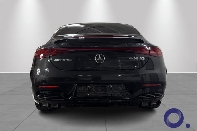 Bilde 4 av Mercedes-Benz AMG EQE 43 4MATIC Burmester 3D/HUD/Panorama/Bakakselstyring/Fullutstyrt