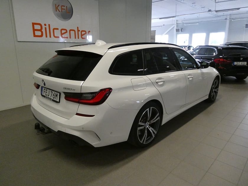 Bild 4 av BMW 330e xDrive Touring M Sport H&K-Drag-Värmare-Kamera-Navi-SoV