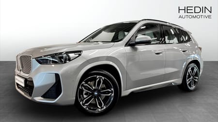 BMW iX1 xDrive30