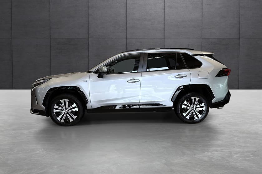 Bilde 2 av Toyota RAV4 Plug-in Hybrid 2.5 Bensin PH Automat AWD-i Style Panorama&JBL