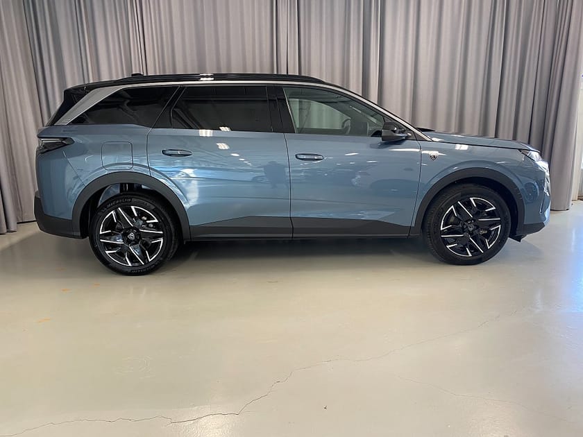Bild 3 av Peugeot 5008 Hybrid 145 GT 145hk Automat 7-sits.