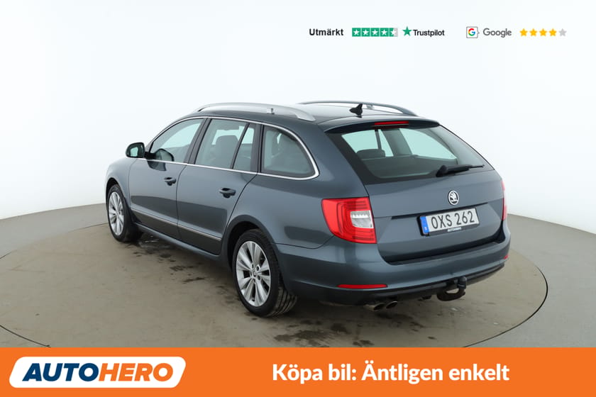 Bild 3 av Škoda Superb Kombi 2.0 TDI DSG Elegance / Värmare, Drag