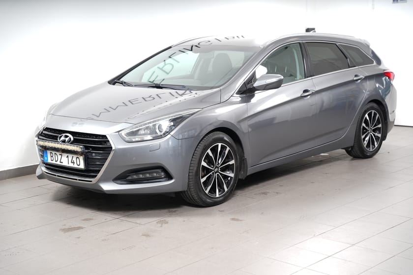 Bild 1 av Hyundai i40cw 1.7 CRDi DCT 141hk Drag/Bkamera/Navi/Elstol