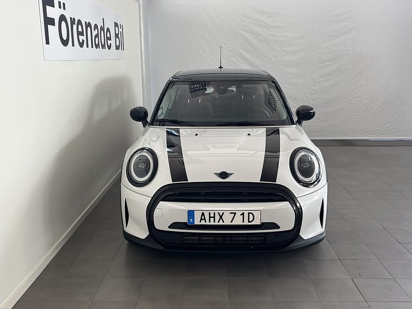 Bild 2 av MINI Cooper 5dr Aut Nav Backkamera Apple Carplay