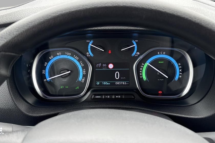 Bilde 5 av Opel Vivaro-e Varebil Elite L2 75 kWh 136hk Cruise/Krok/Kamera/DAB/BT
