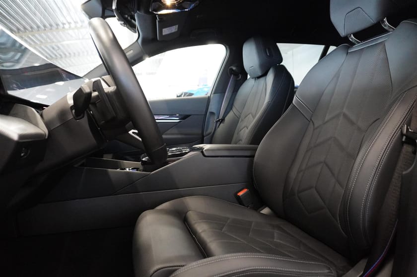 Bild 4 av BMW 530e xDrive Touring M-Sport Pro Navi Innovation DAP Keyless