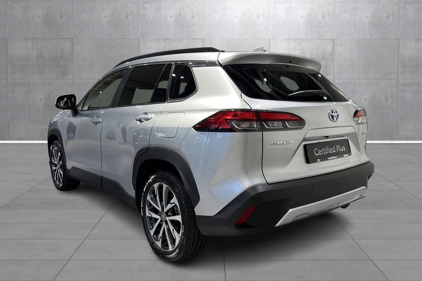 Bilde 3 av Toyota Corolla Cross Hybrid AWD-i Executive navi, sensor, cruise