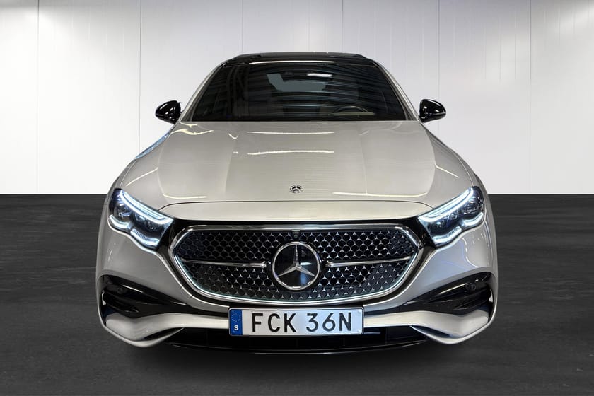 Bild 5 av Mercedes-Benz E 220 d 9G-Tronic | AMG | Burmester | Nightpaket | Pano | 360 | Drag | Minnespsket