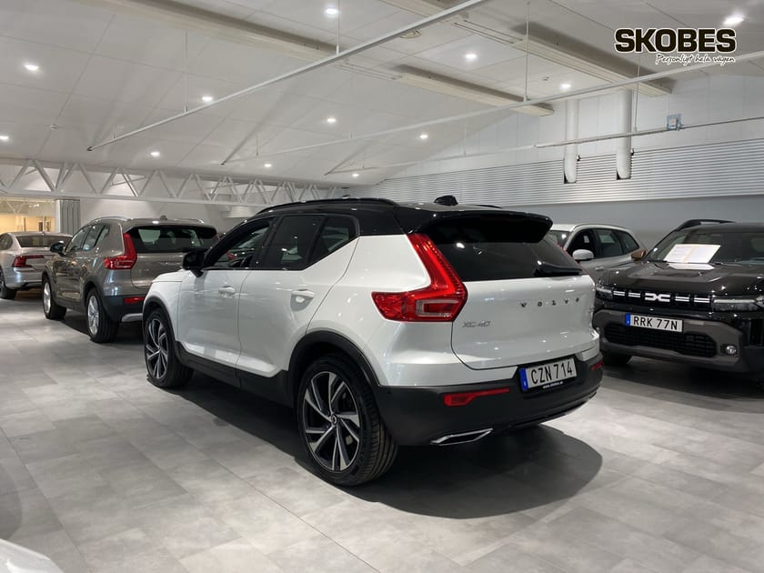 Bild 4 av Volvo XC40 D4 AWD R-Design Demo