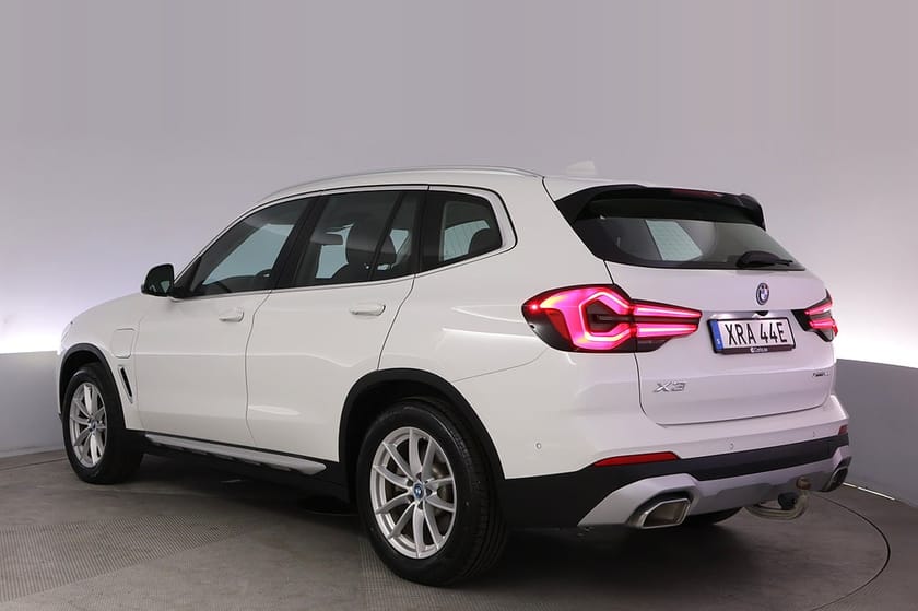 Bild 4 av BMW X3 xDrive30e Drag Kamera Läder Navi LED HiFi