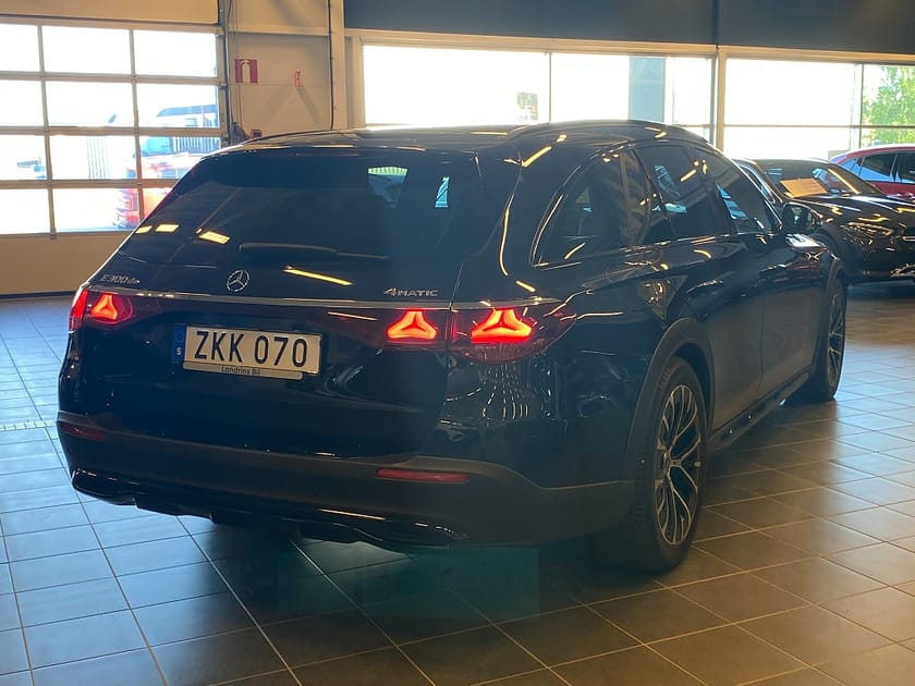 Bild 5 av Mercedes-Benz E 300 de 4MATIC All-Terrain 300de 9G-T, Avantgarde Premium