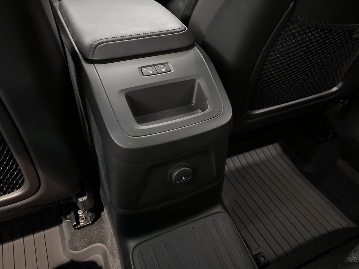 Volvo XC60 2025 - miniatyr 10